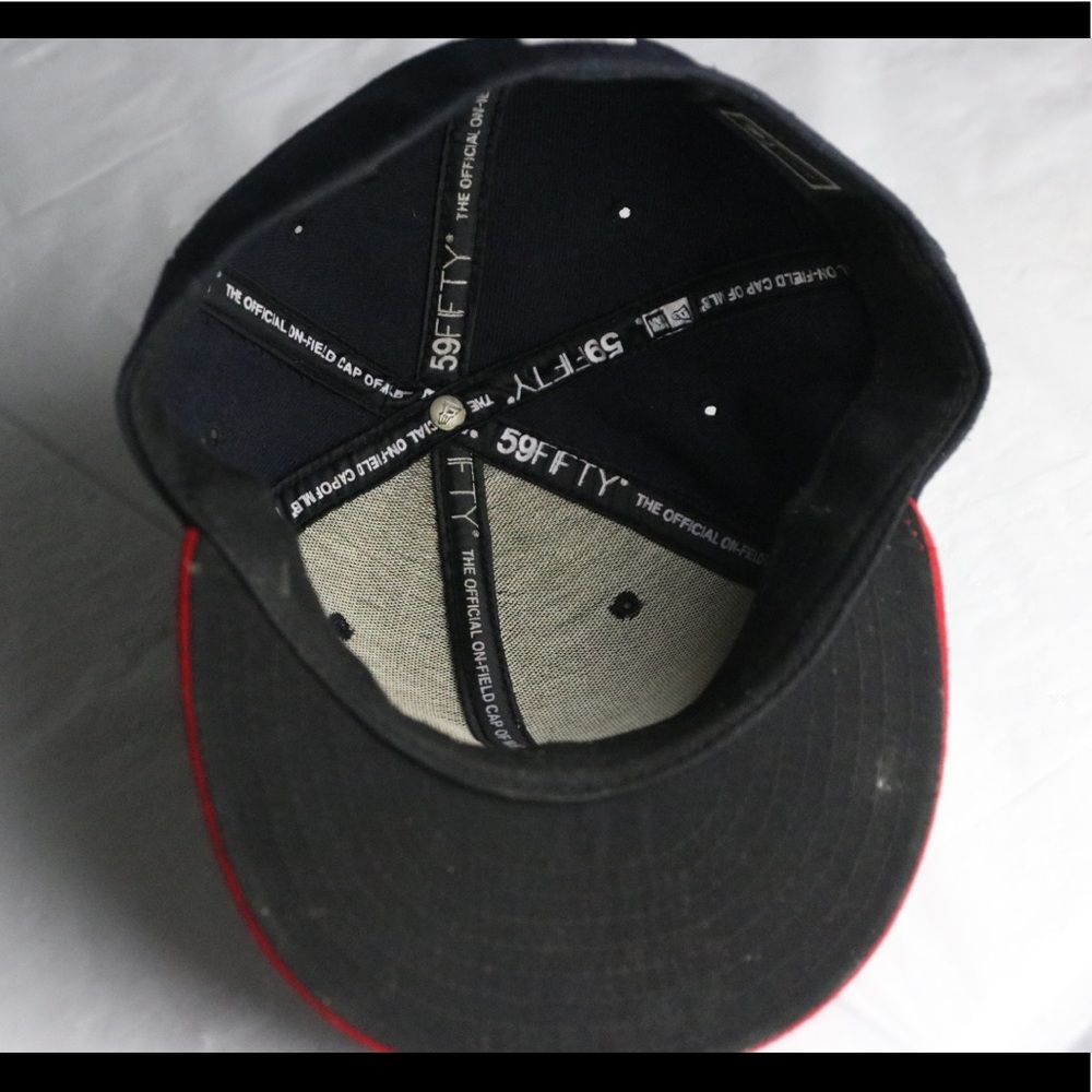 Atlanta Braves New Era Fitted Hat - Picture 5 of 10